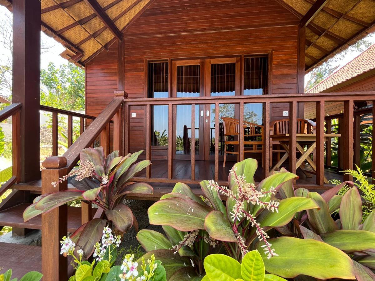 Hotel Sunset Hill Lembongan Zewnętrze zdjęcie