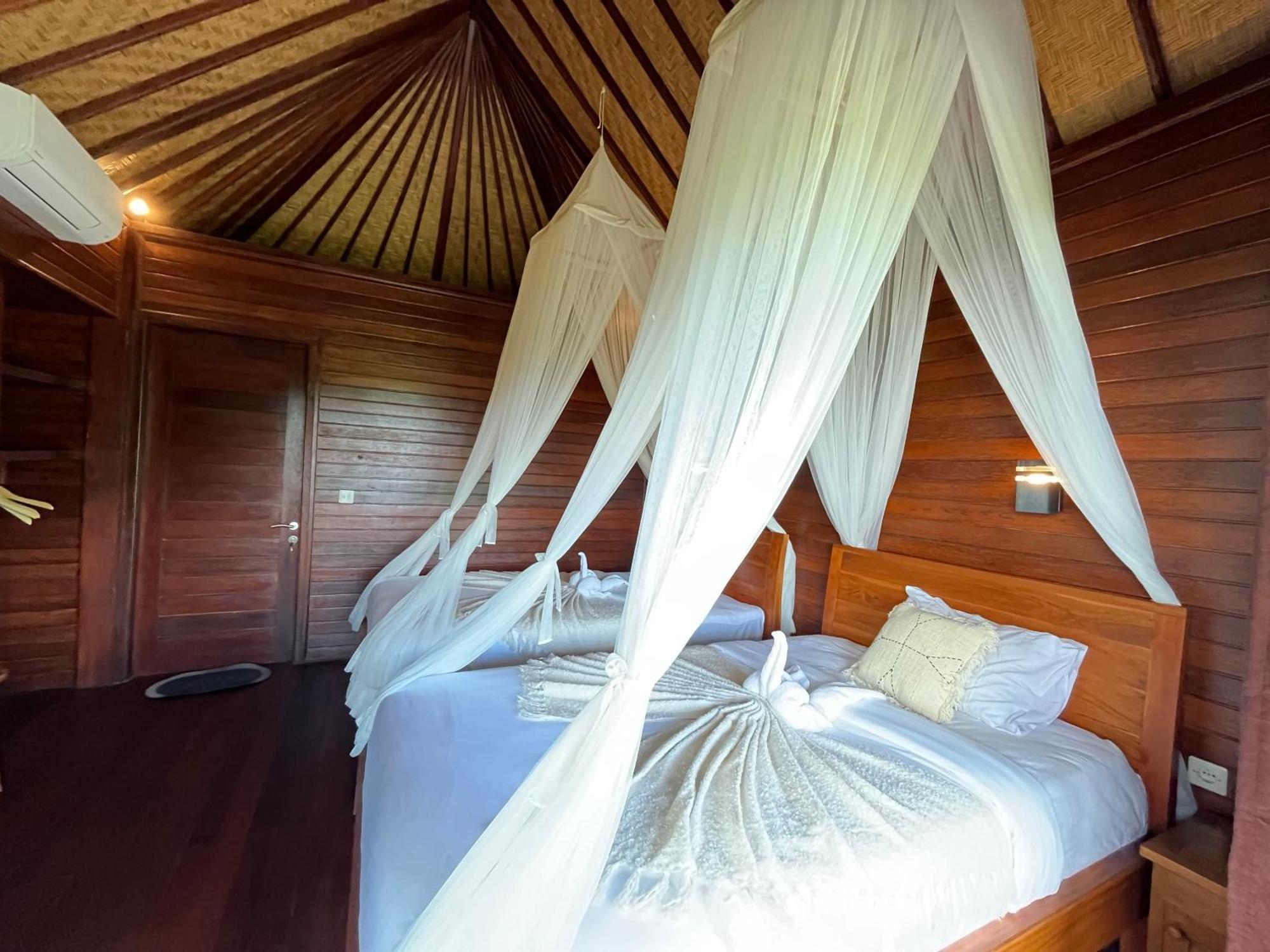 Hotel Sunset Hill Lembongan Zewnętrze zdjęcie