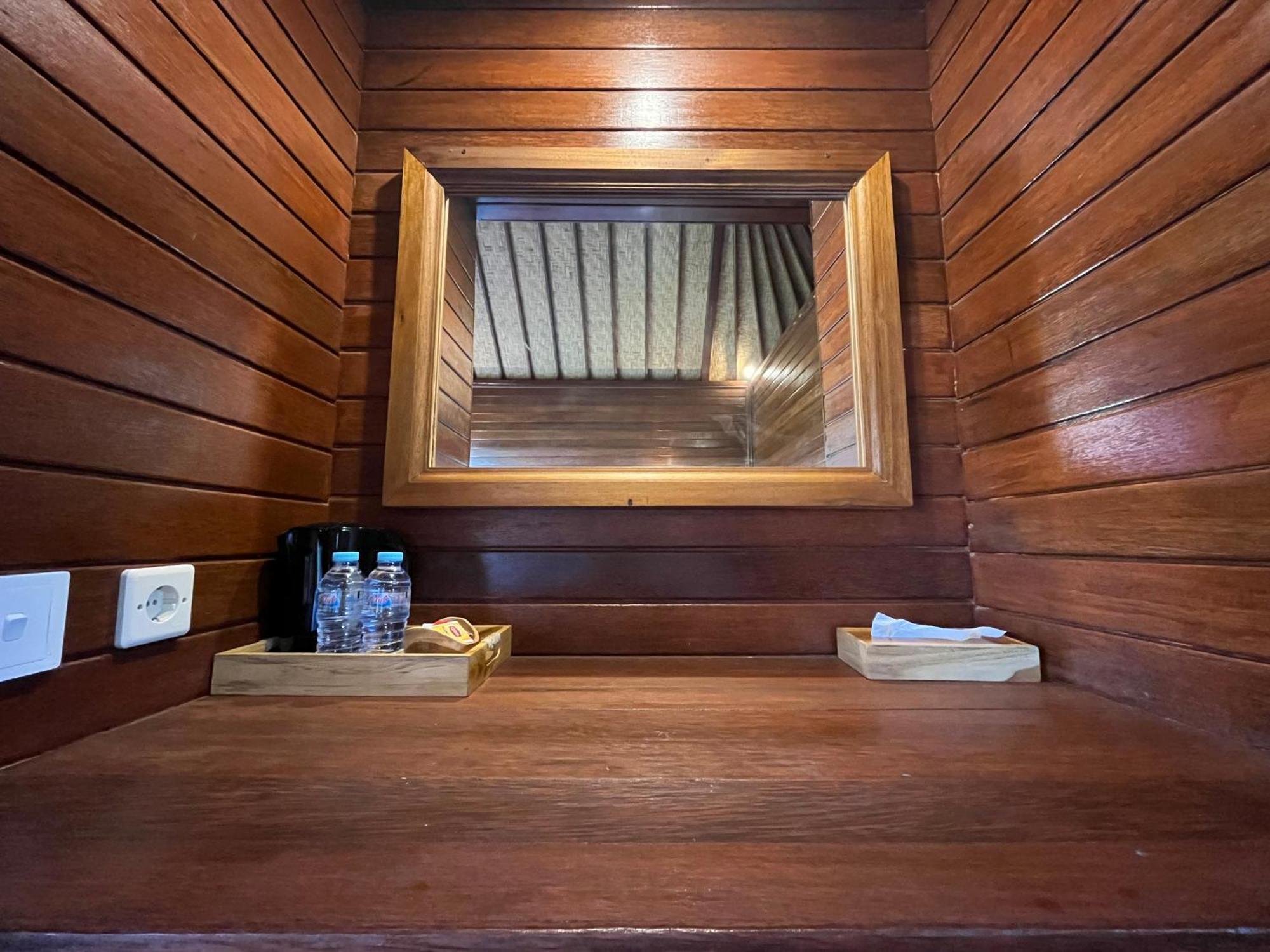 Hotel Sunset Hill Lembongan Zewnętrze zdjęcie