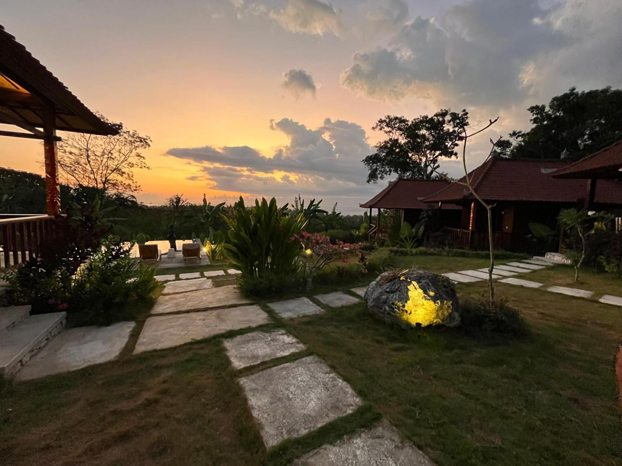 Hotel Sunset Hill Lembongan Zewnętrze zdjęcie