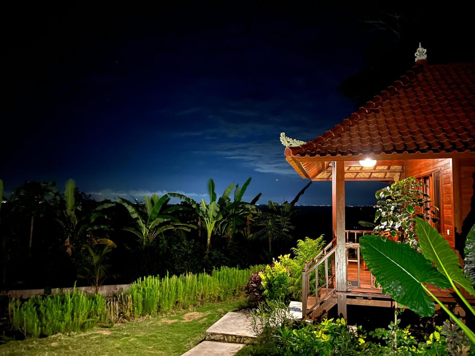 Hotel Sunset Hill Lembongan Zewnętrze zdjęcie